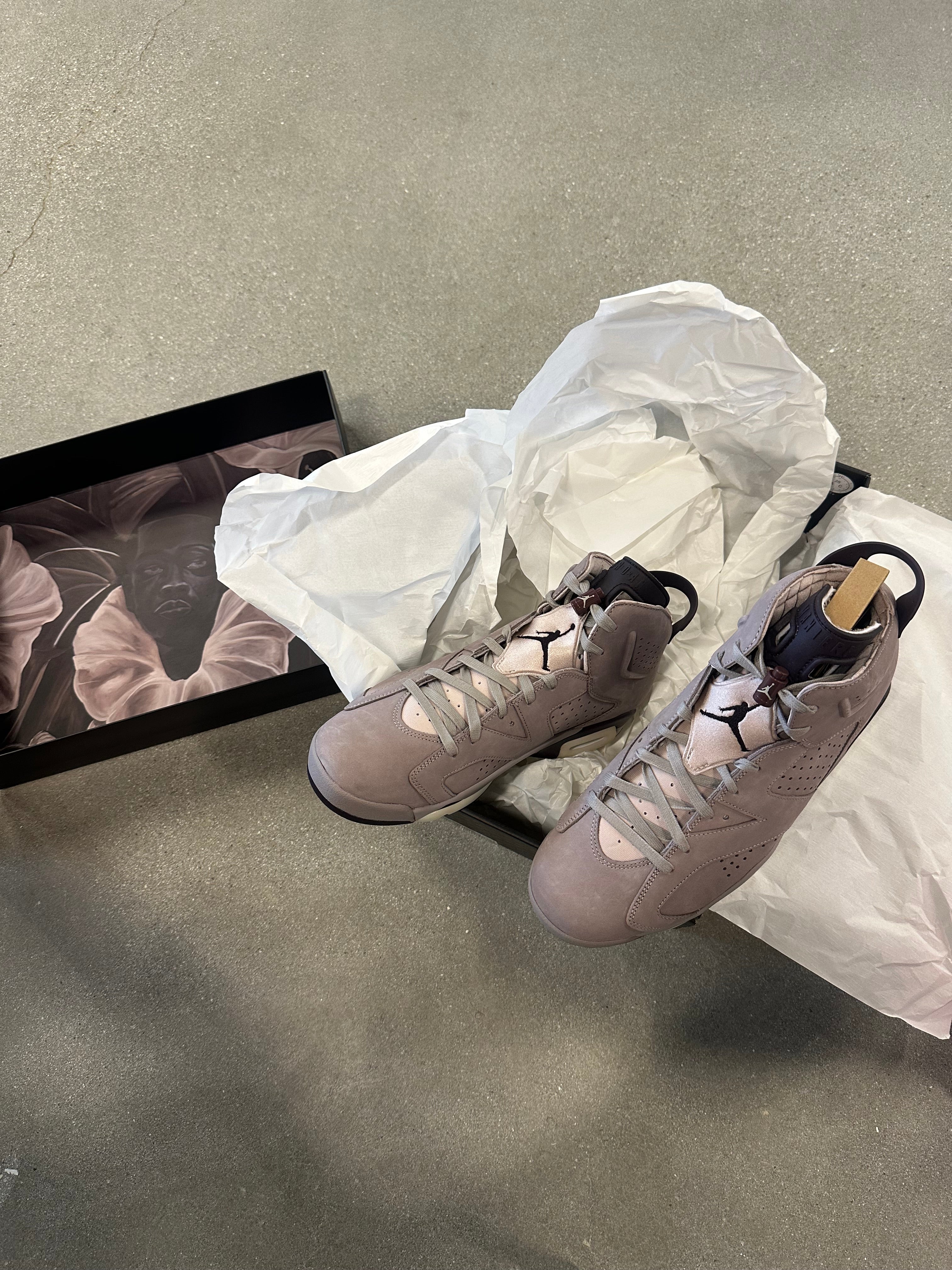 Jordan 6 Retro A Ma Maniére Smokey Mauve