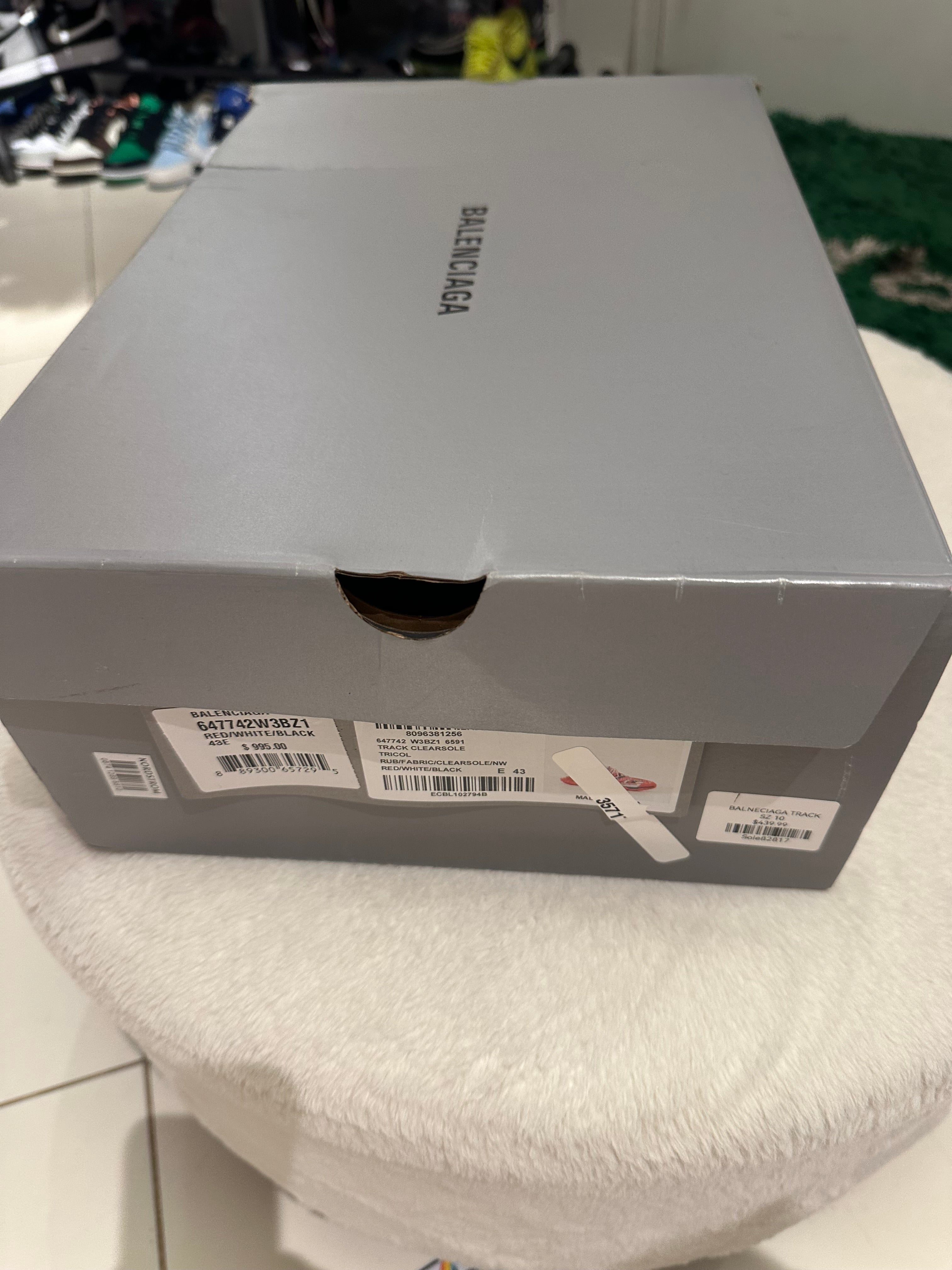 Balenciaga Track Sneaker Clear
Sole Red