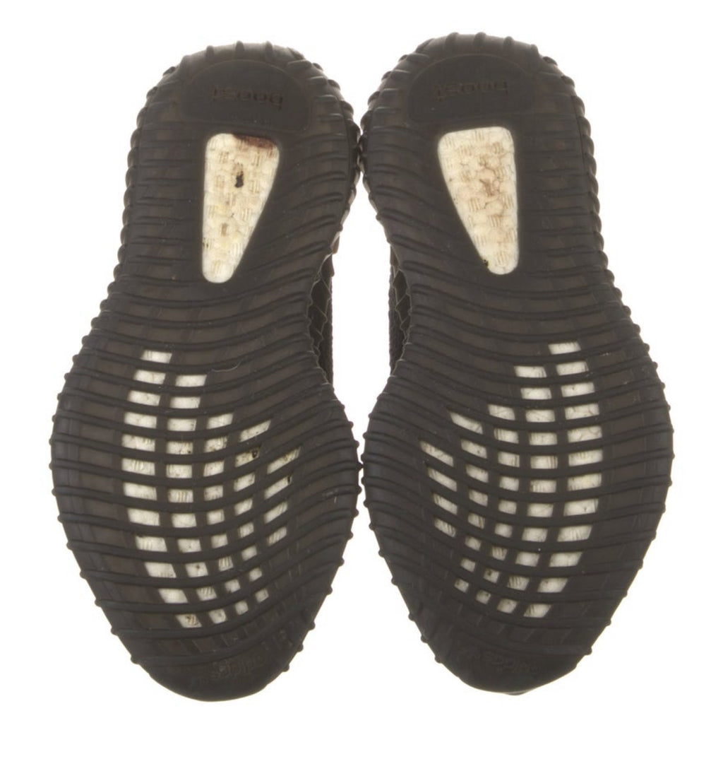 Yeezy Boost 350 Bred