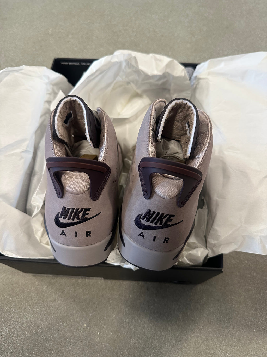 Jordan 6 Retro A Ma Maniére Smokey Mauve