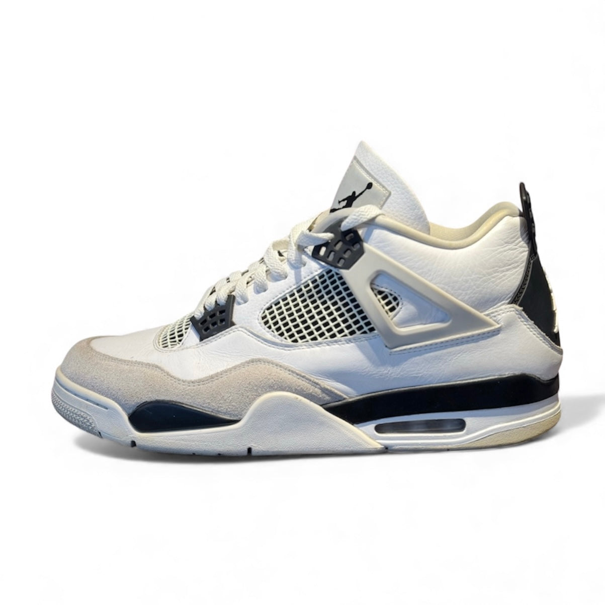 Jordan 4 Military Black ￼