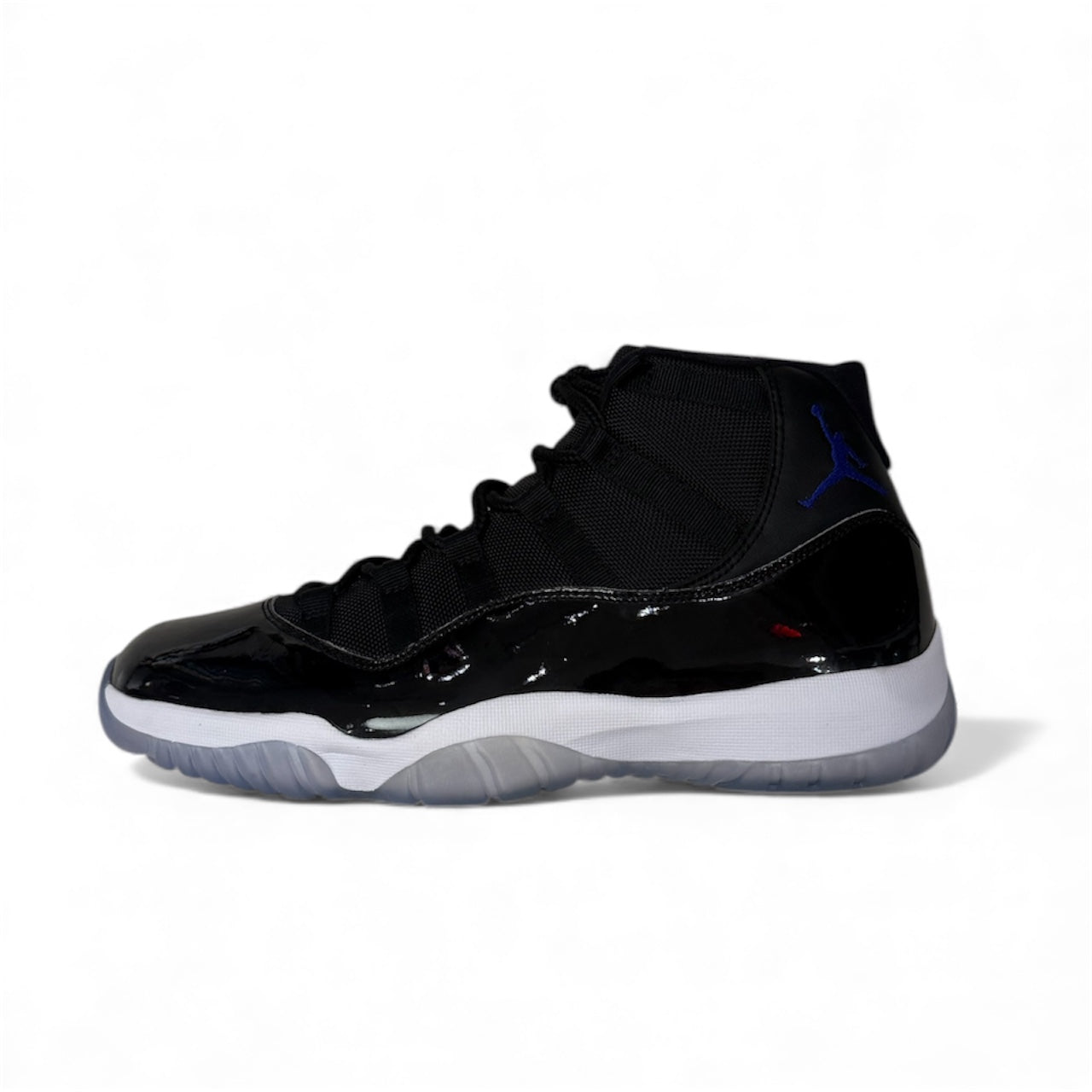 Jordan 11 Space Jam
