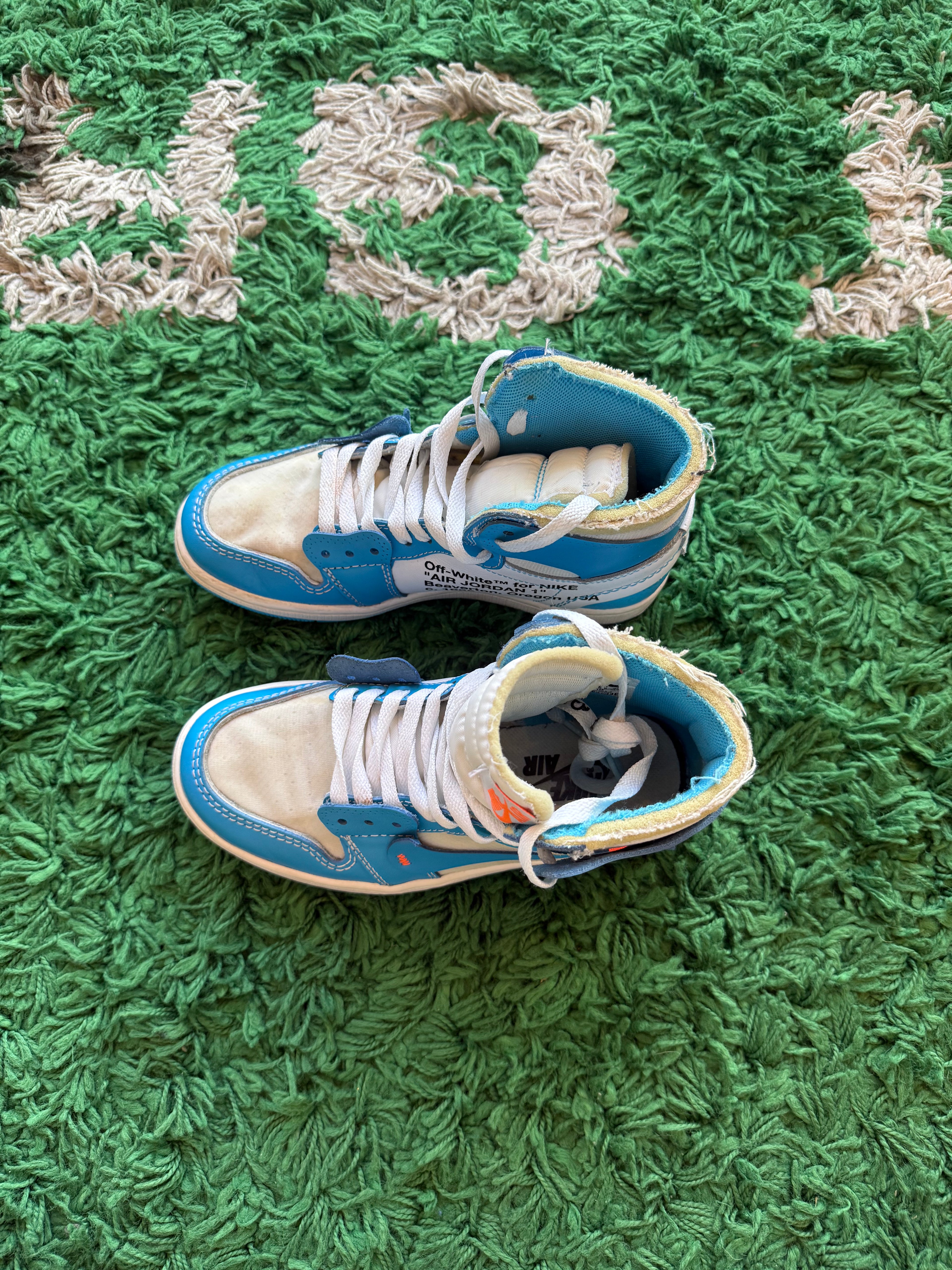 Off White University Blue 1