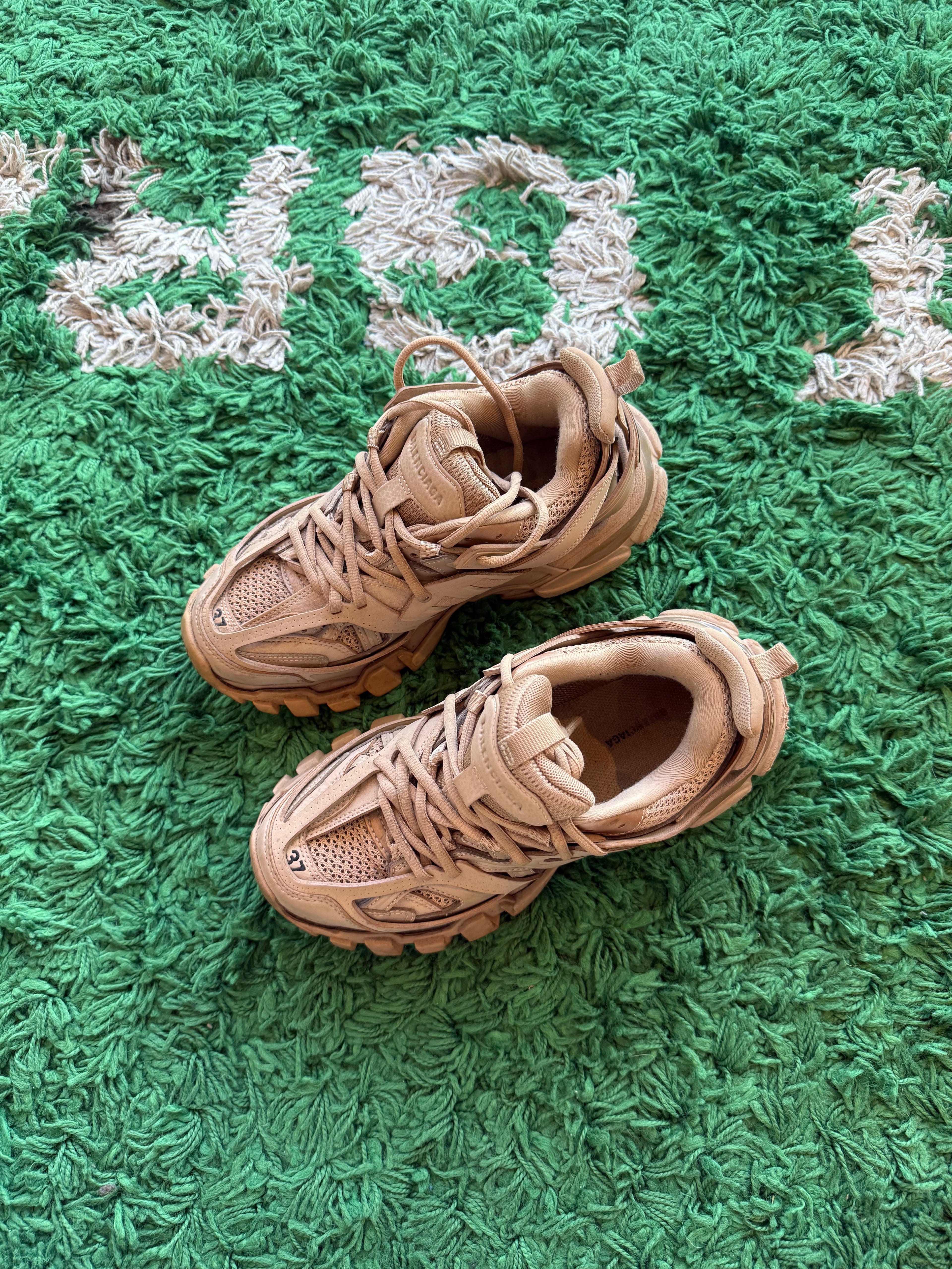 Balenciaga Track Beige