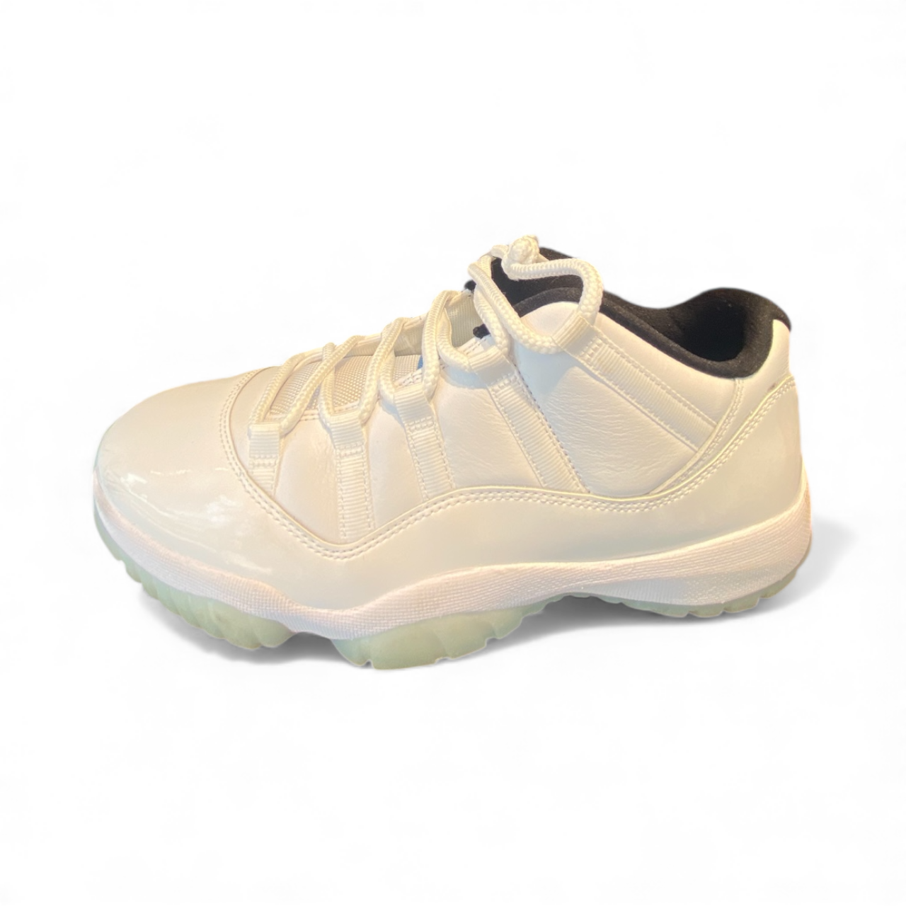 Jordan 11 Low Legend Blue